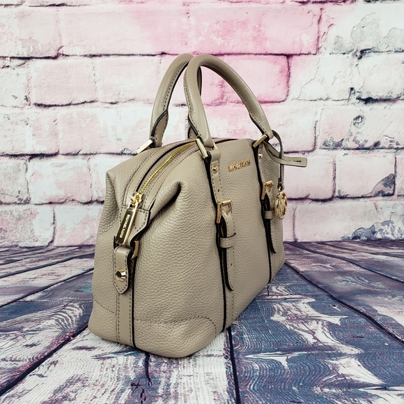 ⚠️LAST 1⚠Michael Kors Ginger SM Duffle Satchel Tan - Picture 2 of 7